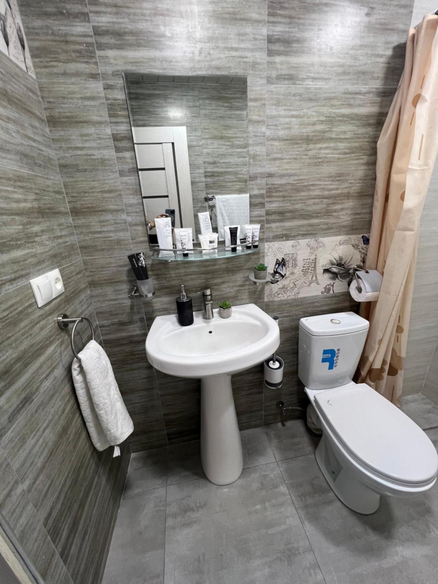 Cosy Apartment With Good Location Self Check In Jerevan Eksteriør billede