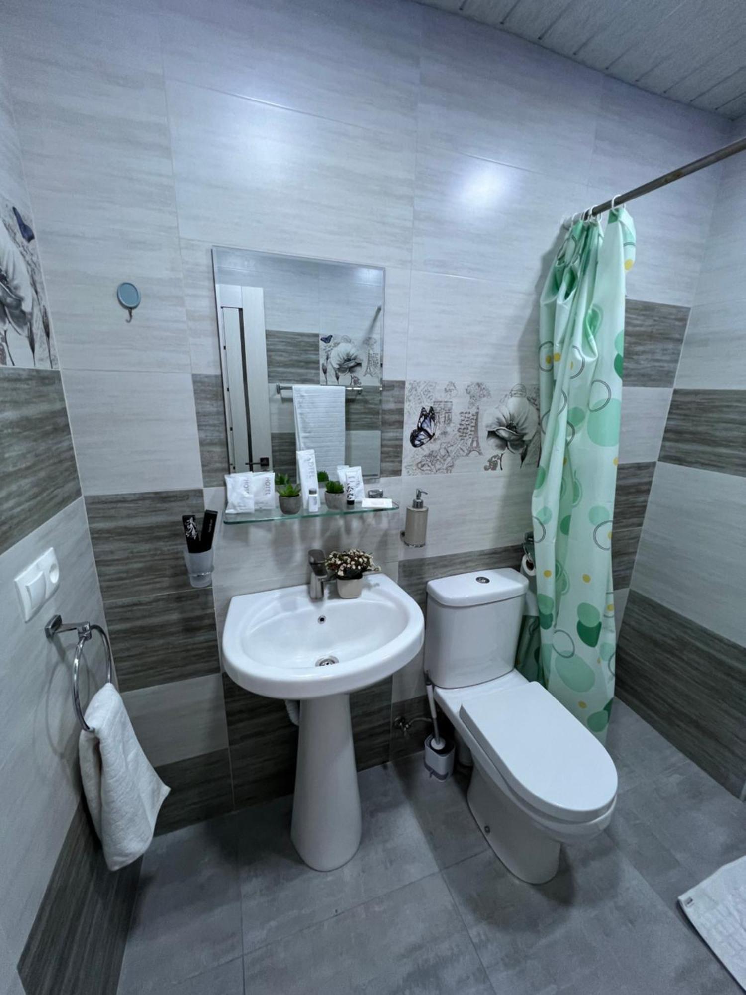 Cosy Apartment With Good Location Self Check In Jerevan Eksteriør billede